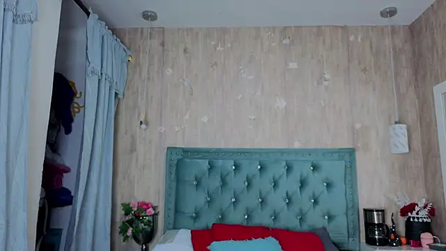 Marcelaa_fox live cam on StripChat