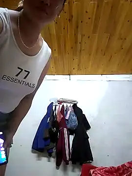 tttmai live cam on StripChat