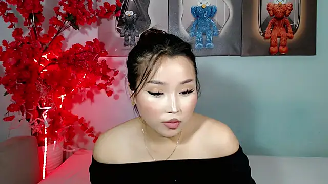 ichiben live cam on StripChat