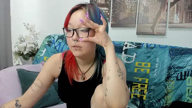 Cute__Kiko live cam on StripChat