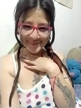 _Alaskamisa live cam on StripChat