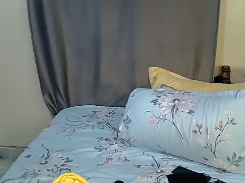 SexxyLindsey live cam on StripChat