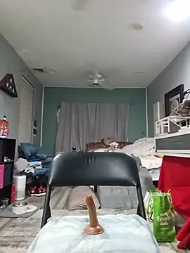 FunBoyBottim live cam on StripChat