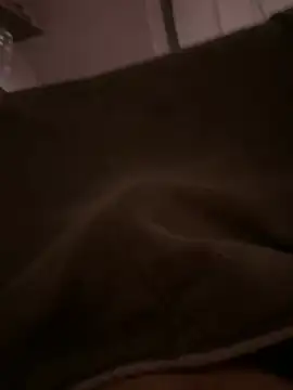 Joy_tribiane live sex cam
