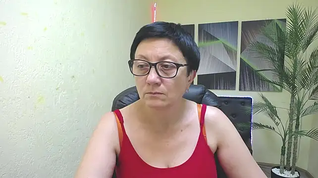 EmilyL0ve live sex cam
