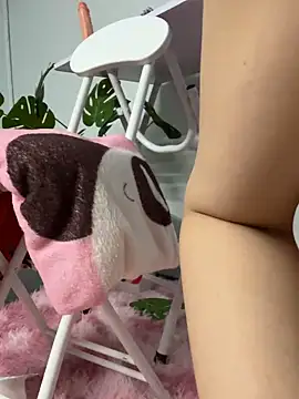 Nana-19 live sex cam