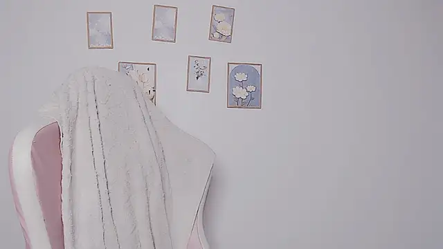 DearEmi-20 live sex cam