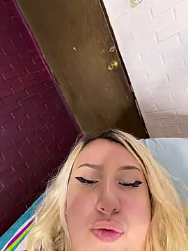 NibiruNairobi69 live sex cam