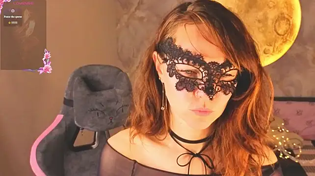 MargoKelly live cam on StripChat