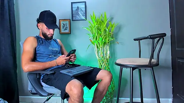 Damian_022 live sex cam
