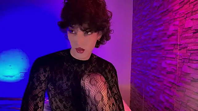 xFemboyToy live cam on StripChat