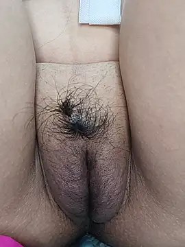 Binnky live sex cam