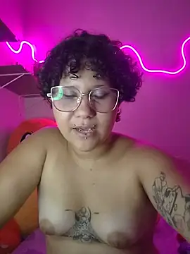 Nyx_w live sex cam