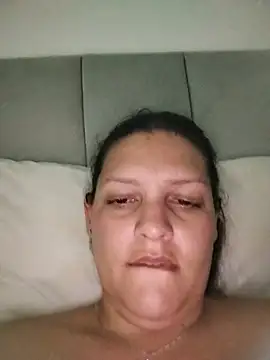 Mia_Hampton live cam on StripChat