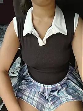 Aditi_1 live sex cam