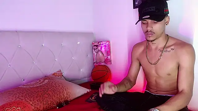 Angel_foxc13 live cam on StripChat
