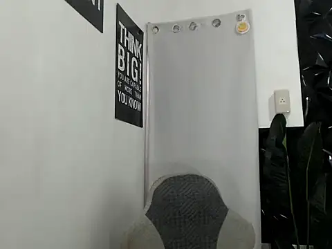 sweetiie_caren live sex cam