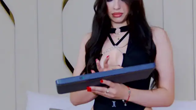 Betty_Bridge live cam on StripChat
