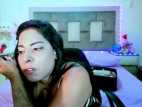 indiantopaz694u live cam on StripChat