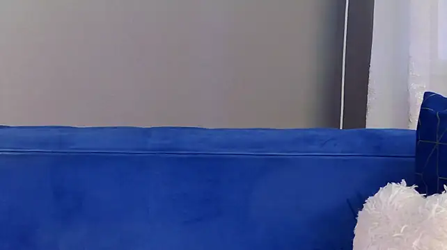 AnneHove live cam on StripChat