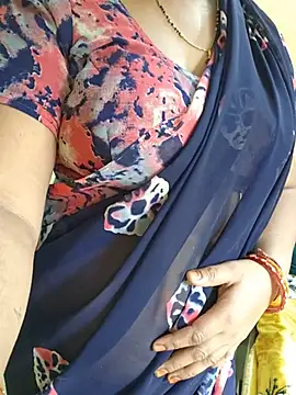 jiyahot1432 live sex cam