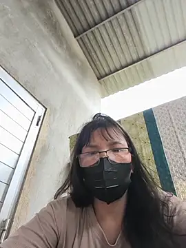 Pussy-xx live cam on StripChat