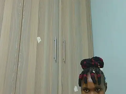 Gonegirl_p live cam on StripChat