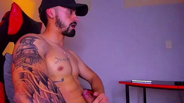 MAXIMUS_MASTER_ live cam on StripChat