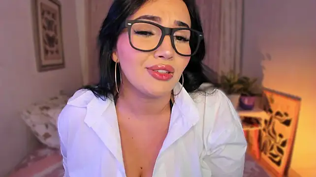Ann_w live cam on StripChat