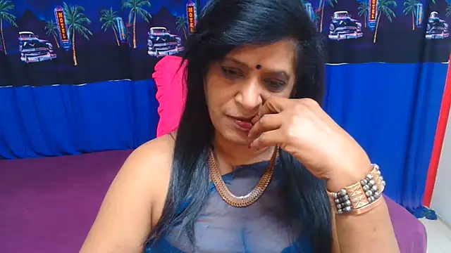 INDIANFUSION live cam on StripChat