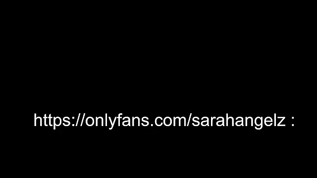 sarah_pierce live sex cam