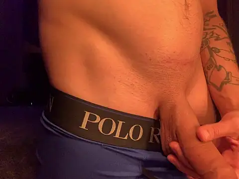 JuicyJoshy live cam on StripChat