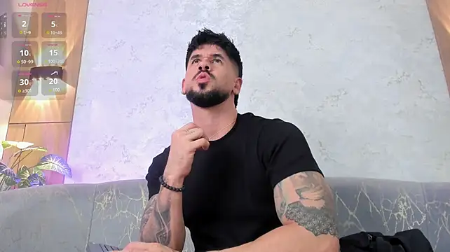 Petesevans live sex cam