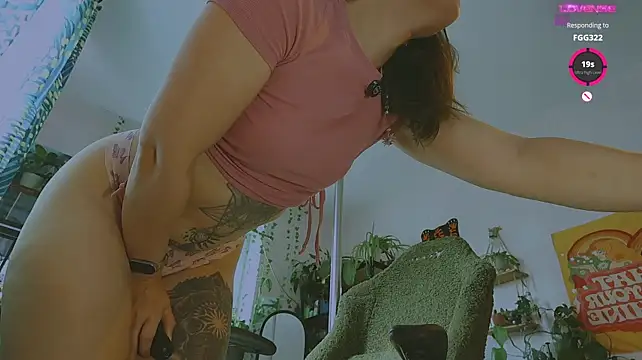 Inkbuttercup live cam on StripChat