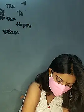 naina844 live cam on StripChat
