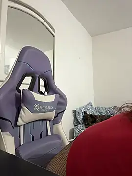 La-Gatiita-trans live sex cam
