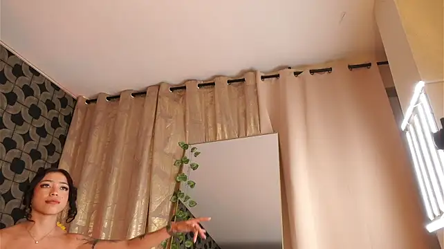 IsabelaWhite live sex cam
