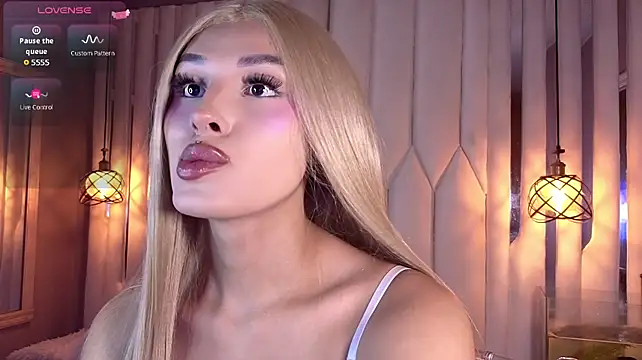 Angel-dragun live sex cam