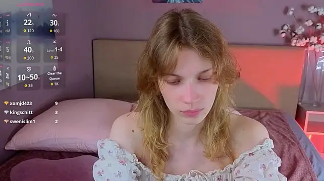 Emily_Cartex live cam on StripChat