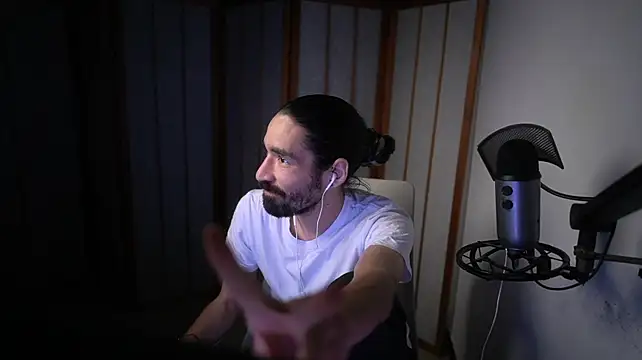 Your_Ice_cream live cam on StripChat