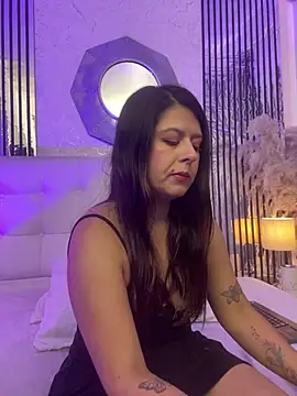 liss_black live cam on StripChat