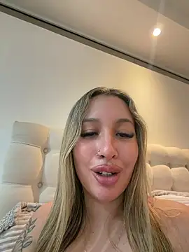 Mialunaxx