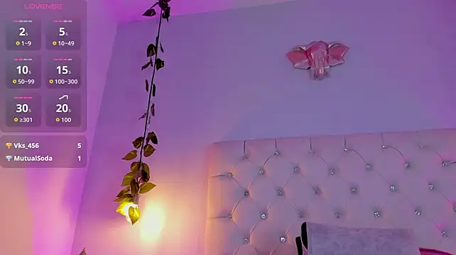 Abby_Snow_ live cam on StripChat