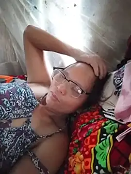 MissYourLove live sex cam