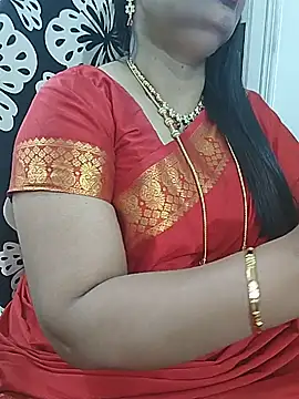 Nayana_456 live cam on StripChat