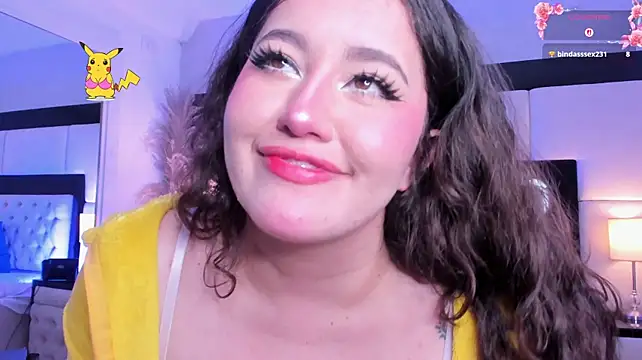 SummerLuna live cam on StripChat
