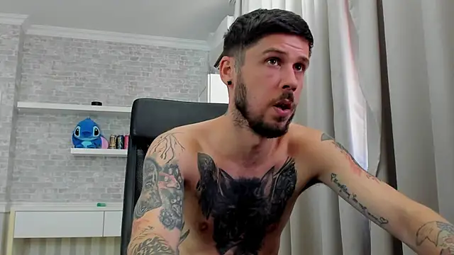 JonahShaw live sex cam