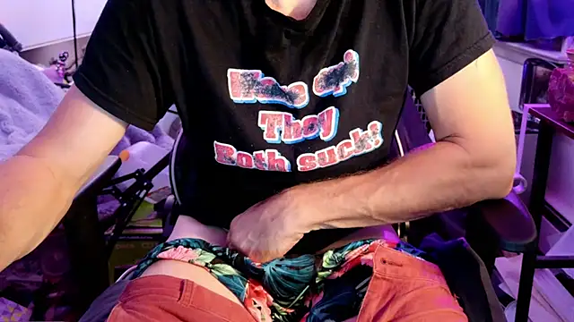 BrokenWithoutCare live sex cam