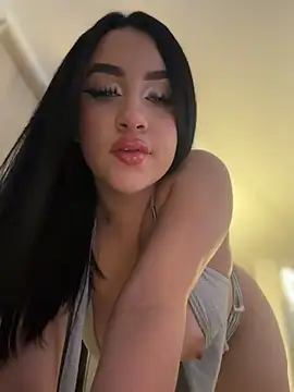 LindseyMos live sex cam