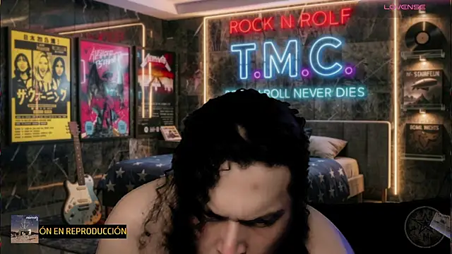 chino_roz live sex cam